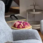 Appartement Have-a-nice-stay - Helles Dachgeschoss, U-bahn Nach Hamburg 400m - Baecker & Restaurants 500m - Lidl 800m - Zentrum 1,5km Ahrensburg