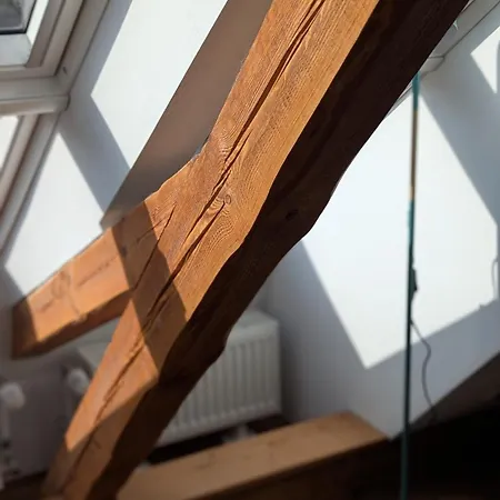 Have-a-nice-stay - Helles Dachgeschoss, U-bahn Nach Hamburg 400m - Baecker & Restaurants 500m - Lidl 800m - Zentrum 1,5km *