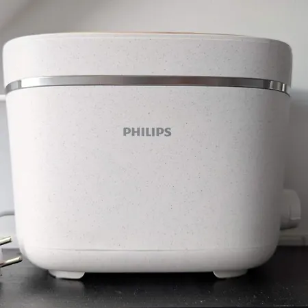 Apartamento Have-a-nice-stay - Helles Dachgeschoss, U-bahn Nach Hamburg 400m - Baecker & Restaurants 500m - Lidl 800m - Zentrum 1,5km